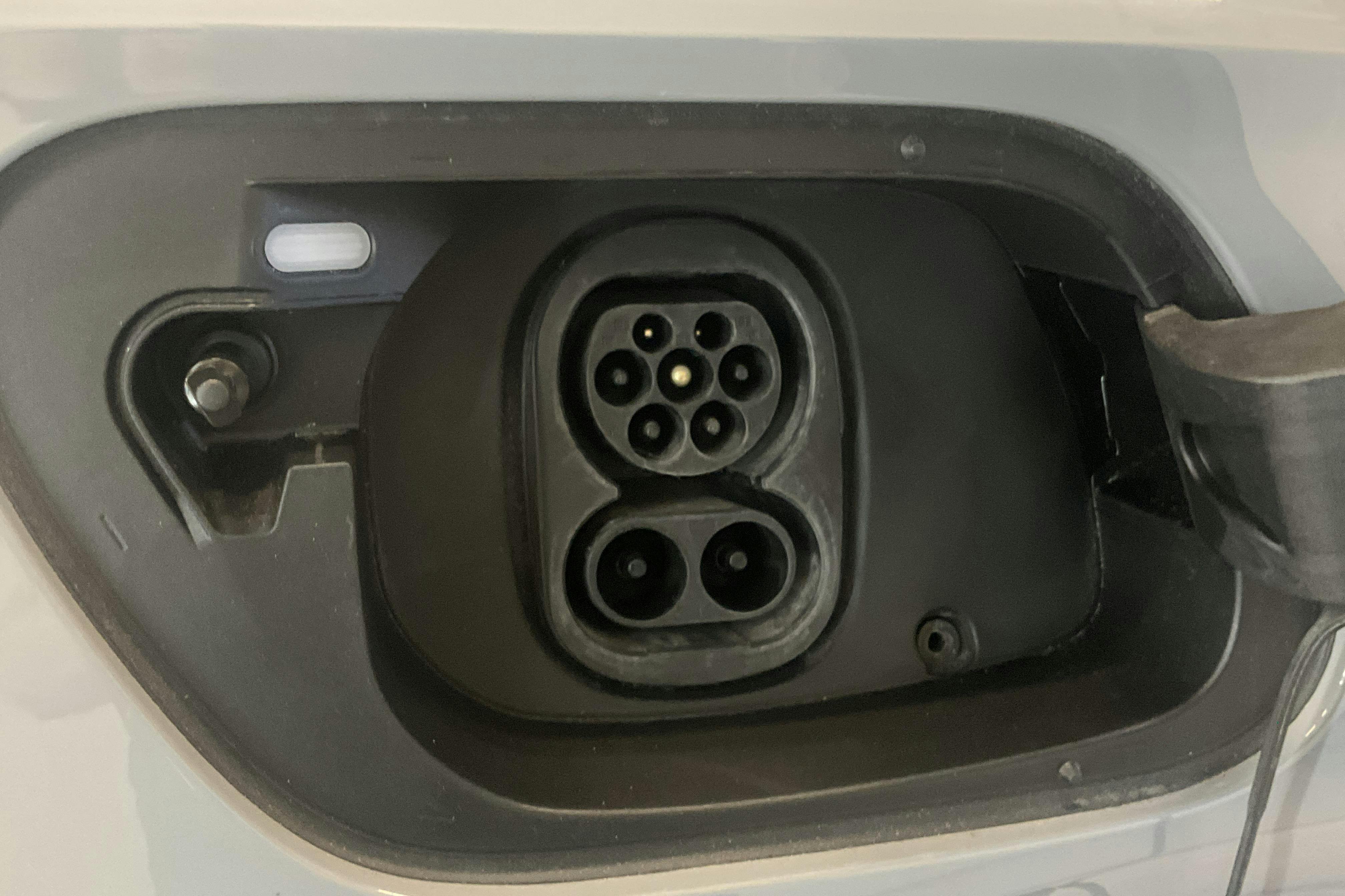 Vehicle Image 17