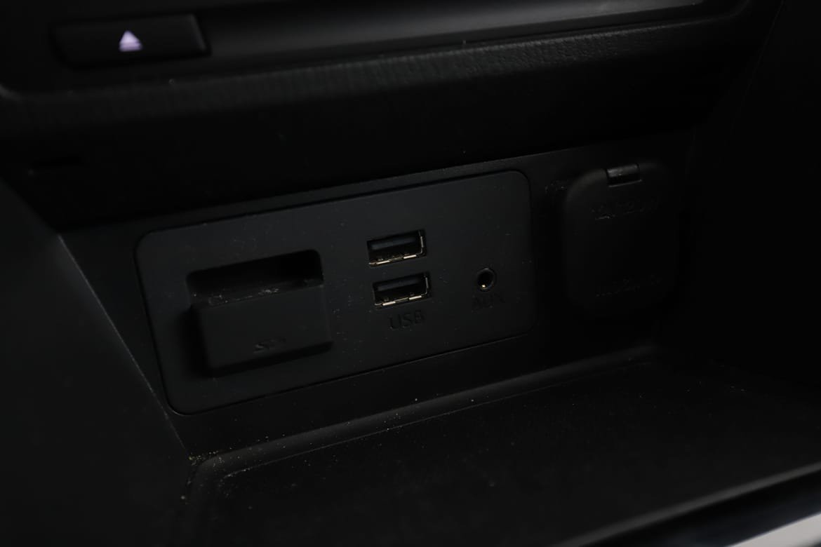 Vehicle Image 24