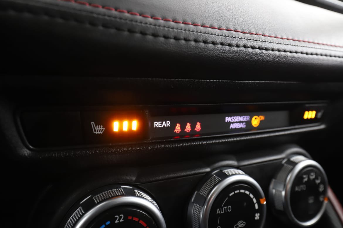 Vehicle Image 18