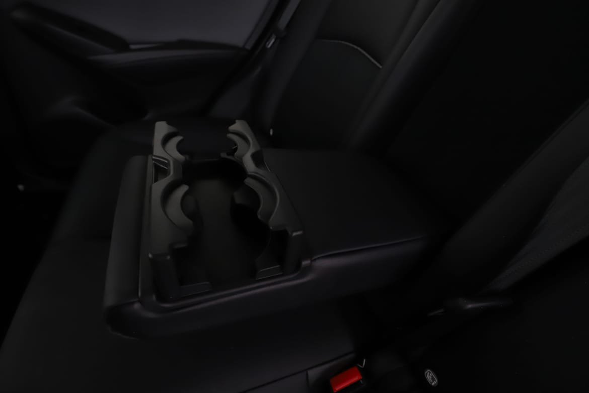 Vehicle Image 32