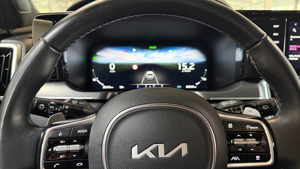 Vehicle Image 22