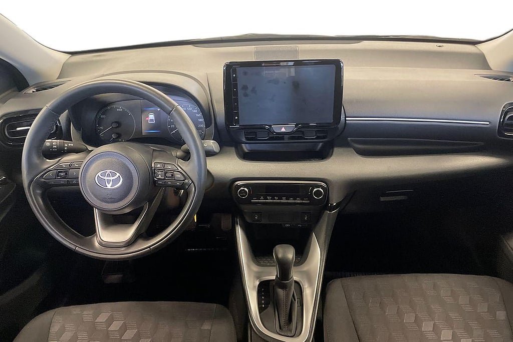 Vehicle Image 10