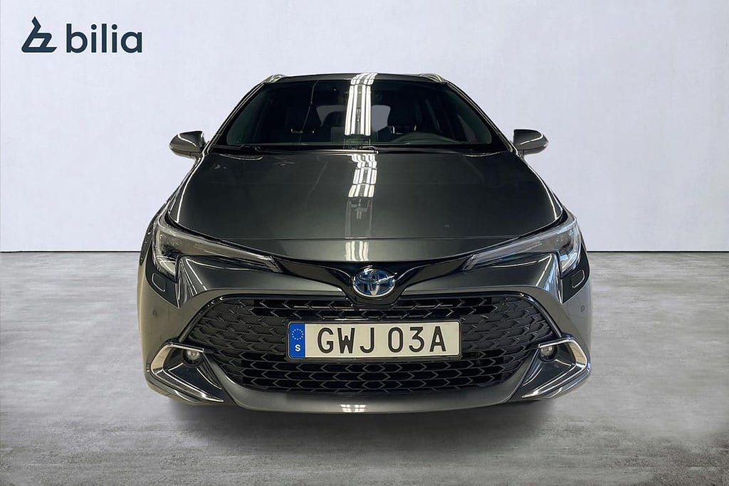 Vehicle Image 6