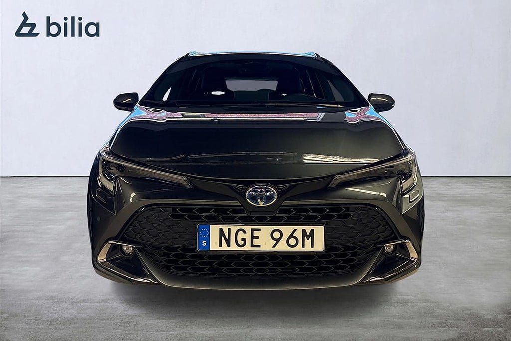 Vehicle Image 6