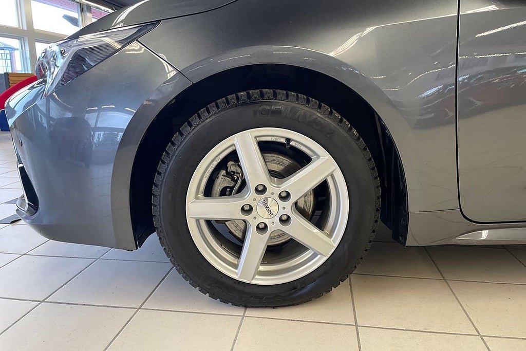 Vehicle Image 17