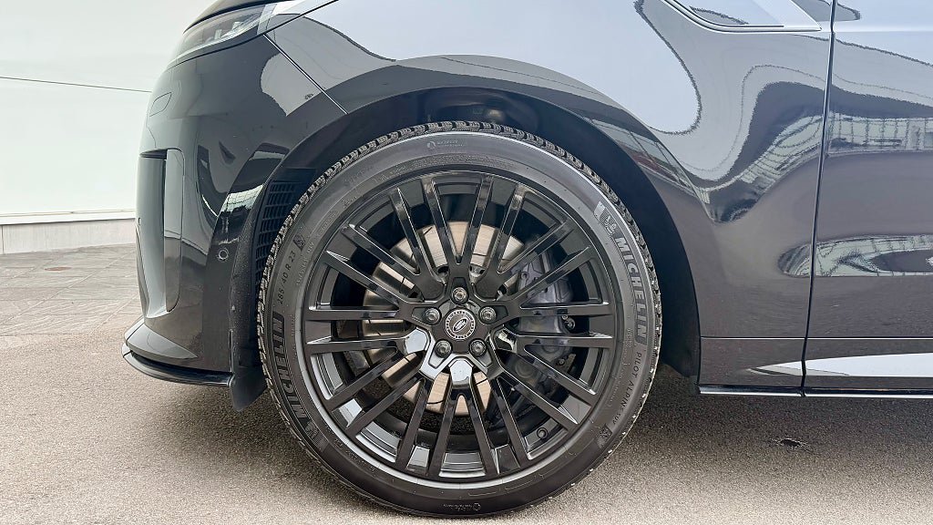 Vehicle Image 22