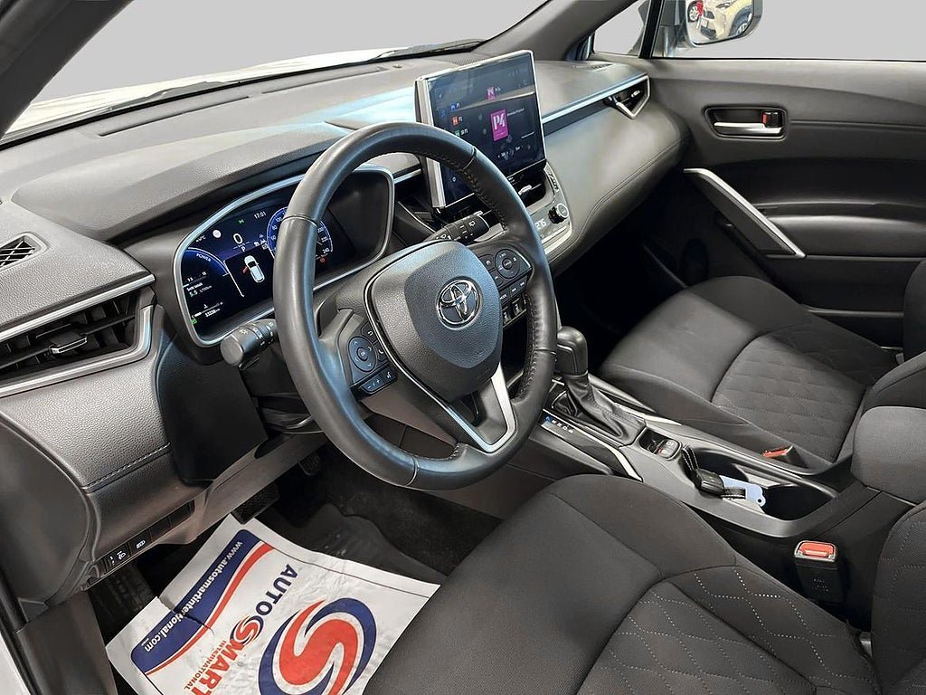 Vehicle Image 14