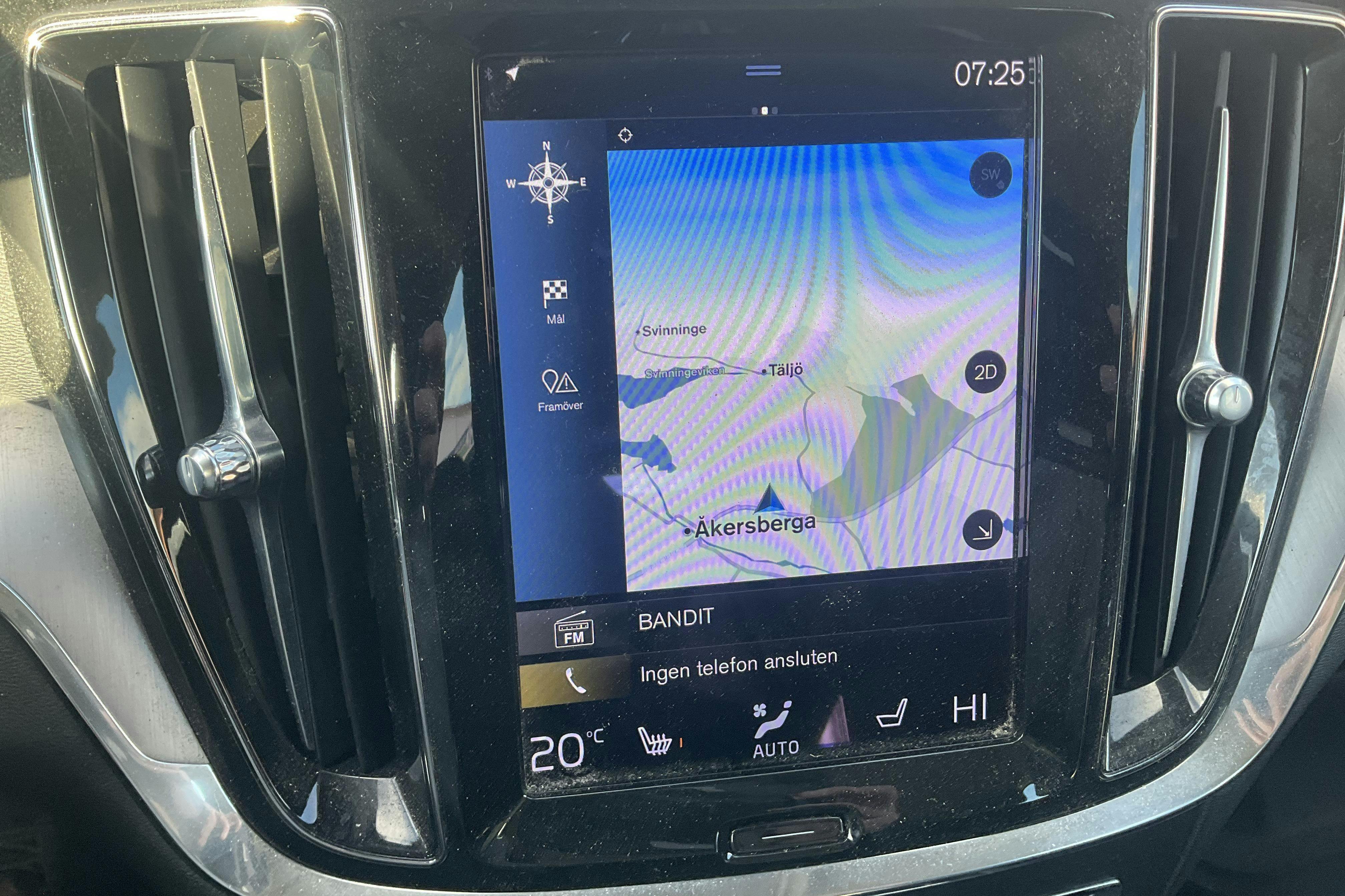 Vehicle Image 17