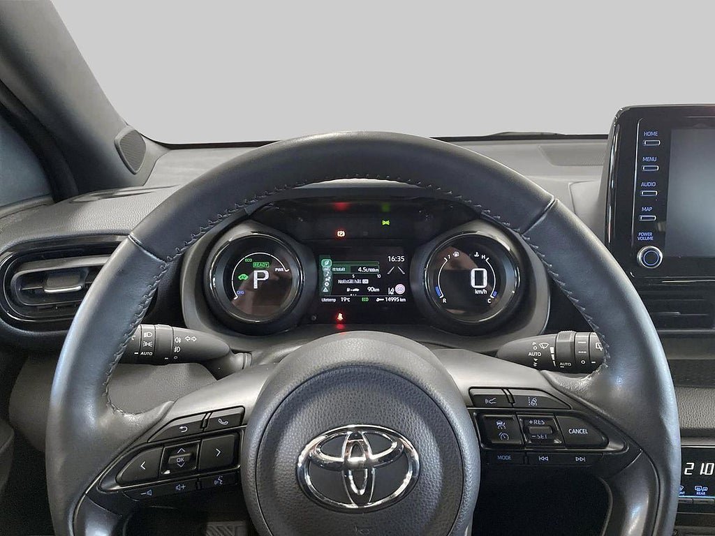 Vehicle Image 14