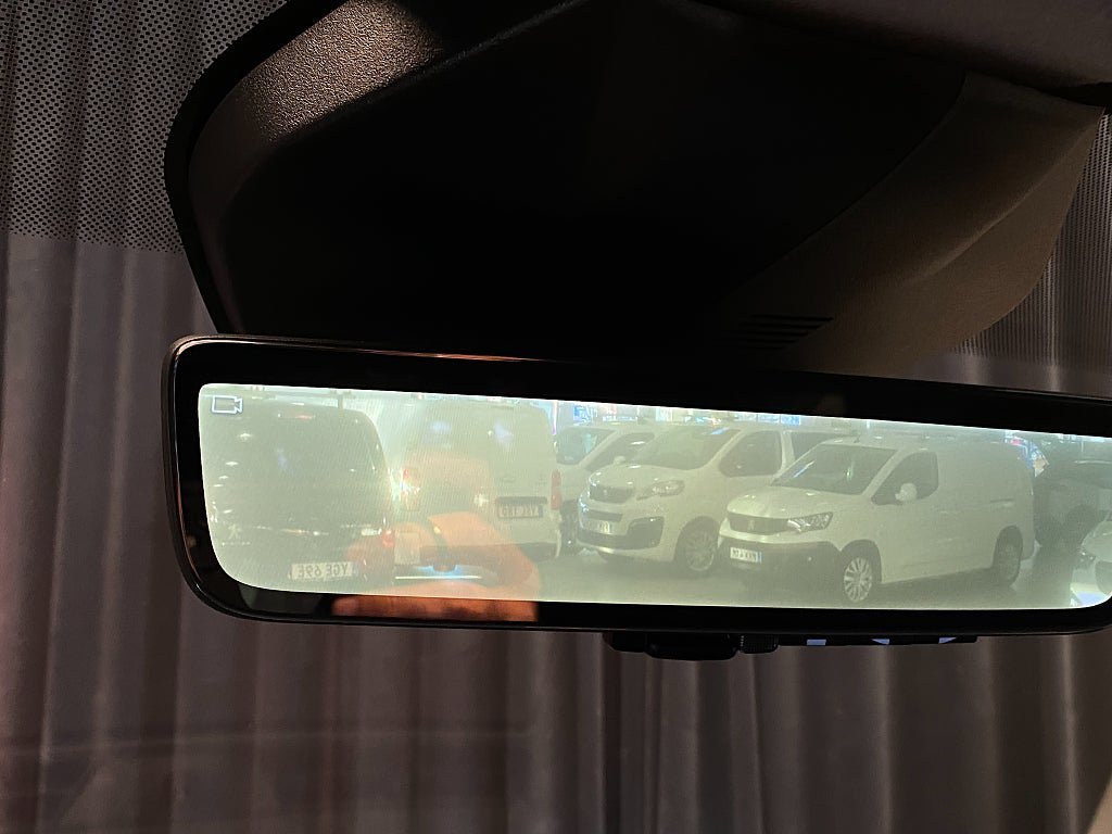 Vehicle Image 23