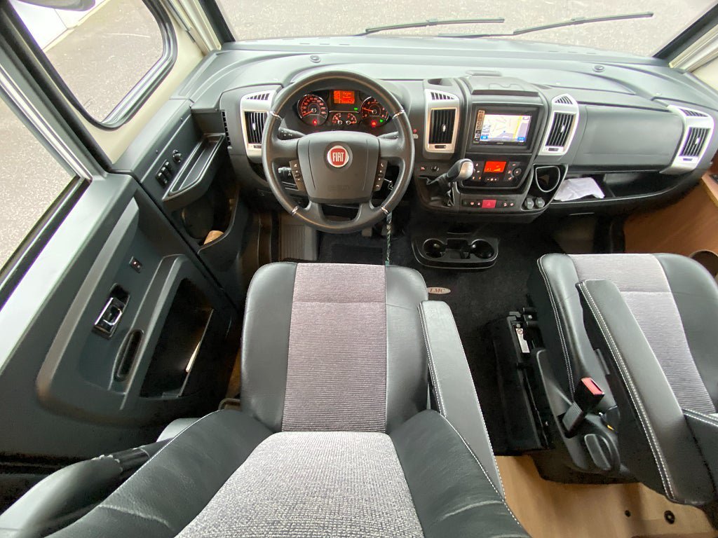 Vehicle Image 60