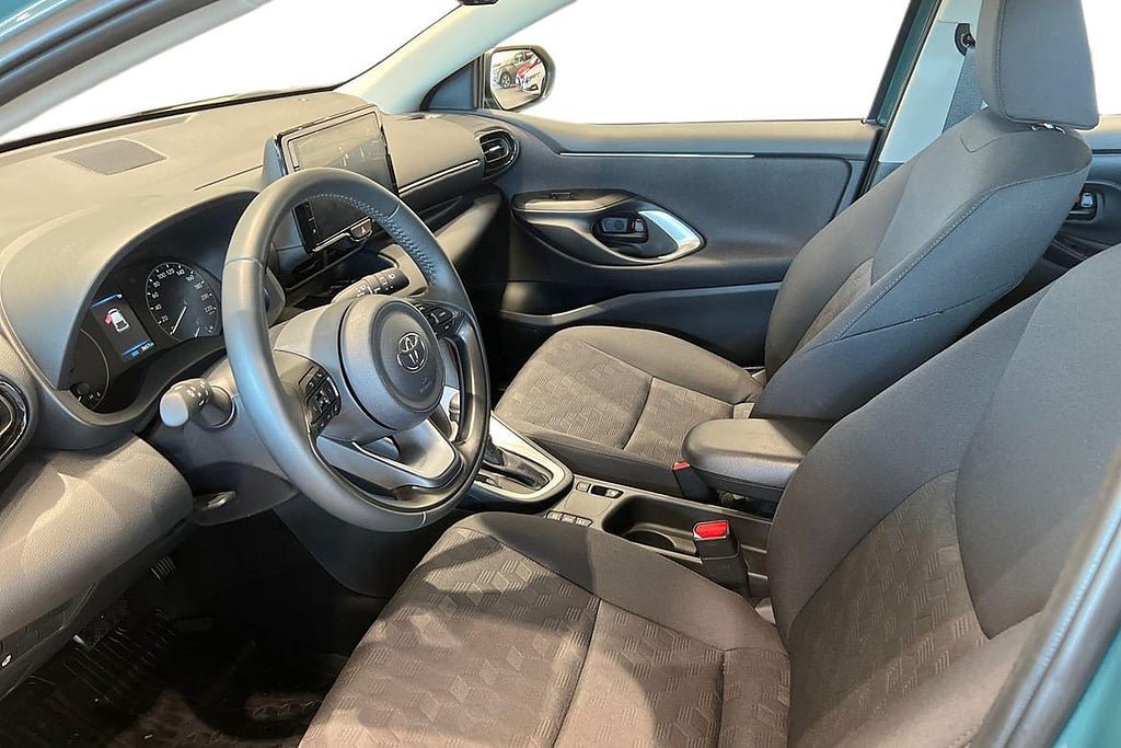 Vehicle Image 14