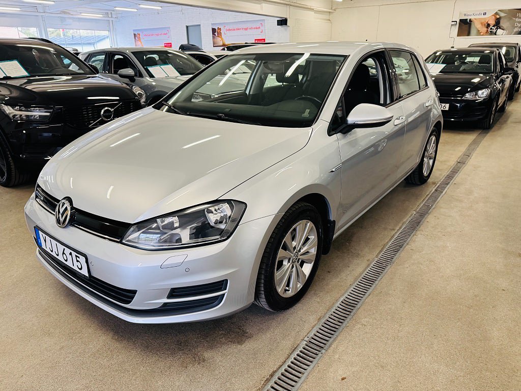 Vehicle Image 14