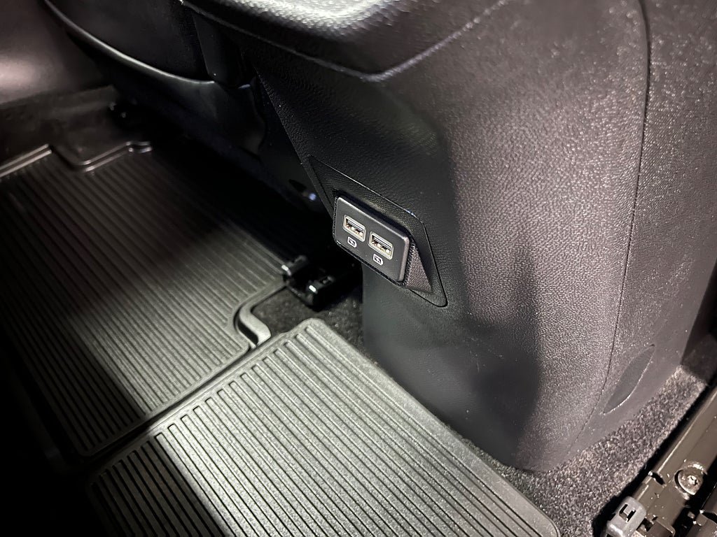 Vehicle Image 28