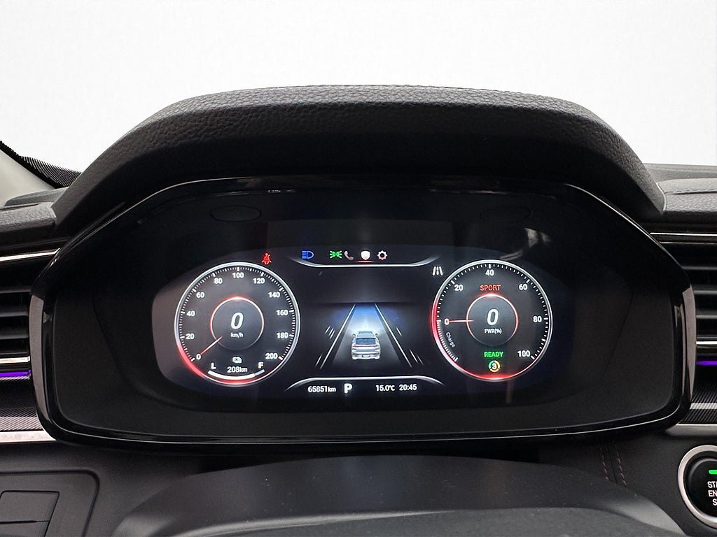 Vehicle Image 14