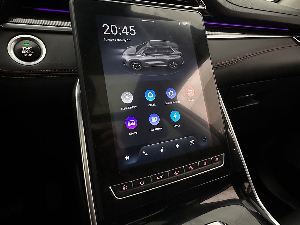 Vehicle Image 19