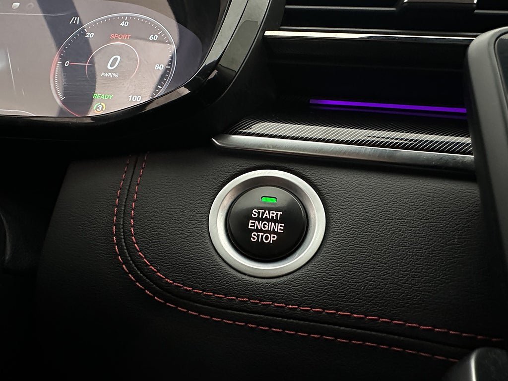 Vehicle Image 22