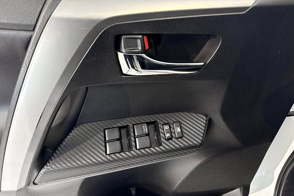 Vehicle Image 22