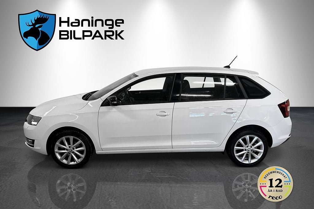 Vehicle Image 10