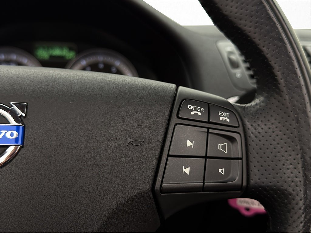 Vehicle Image 27