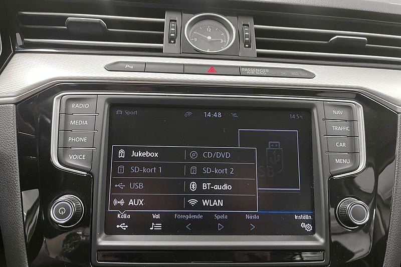 Vehicle Image 24