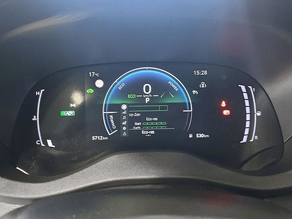 Vehicle Image 15