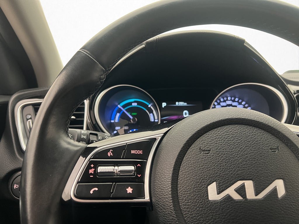 Vehicle Image 26