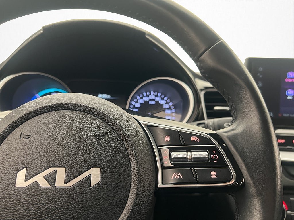 Vehicle Image 27