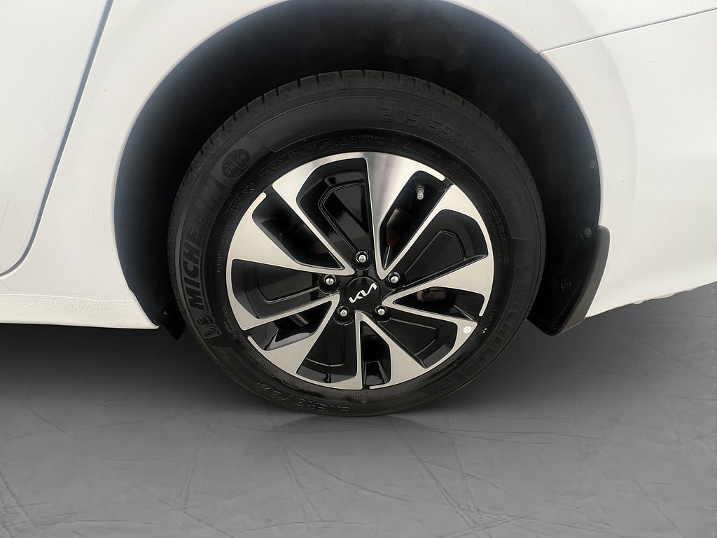 Vehicle Image 31
