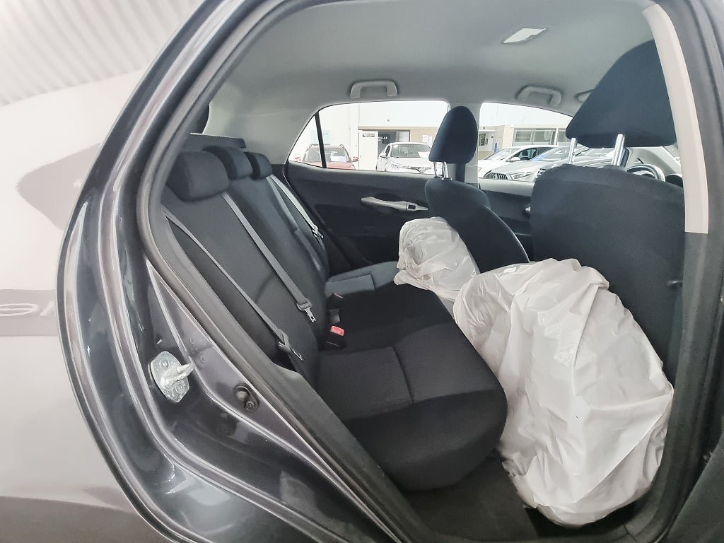 Vehicle Image 20