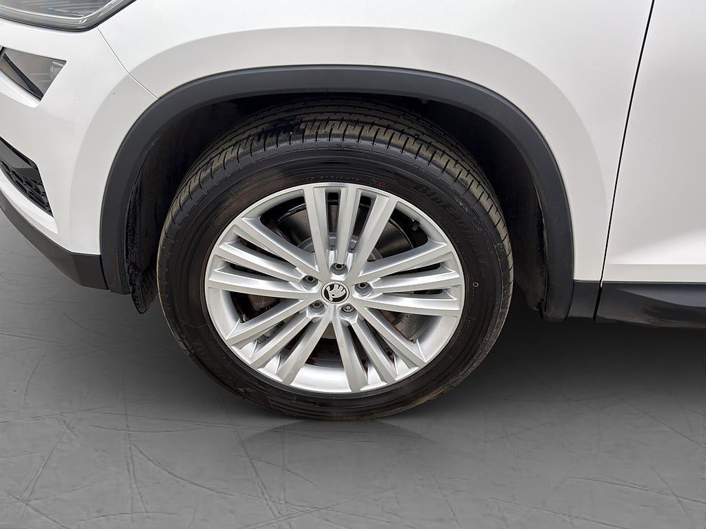 Vehicle Image 35
