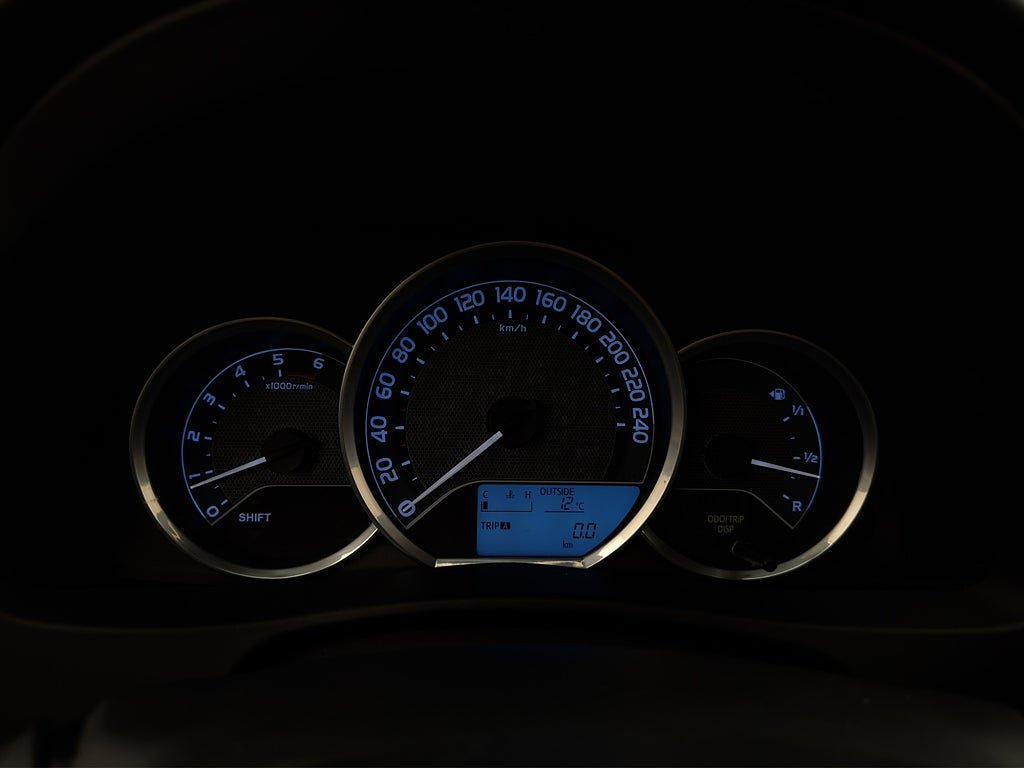 Vehicle Image 16