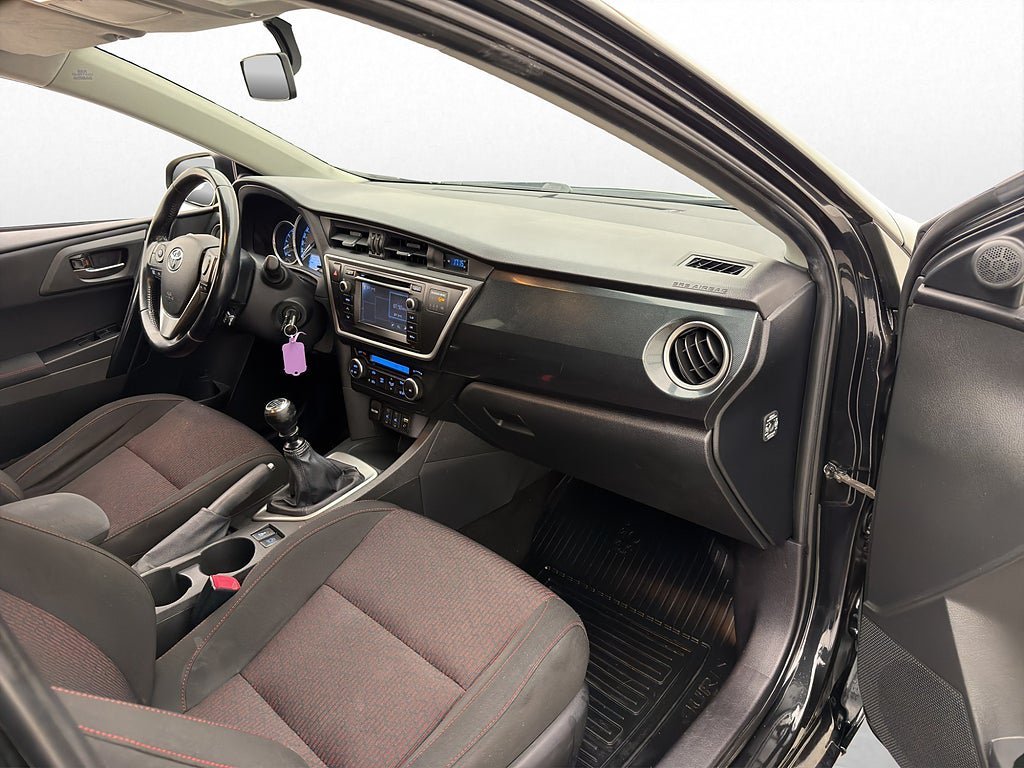 Vehicle Image 22
