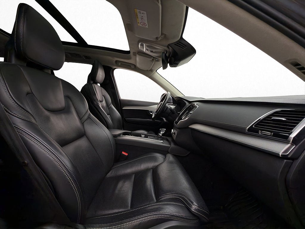 Vehicle Image 37