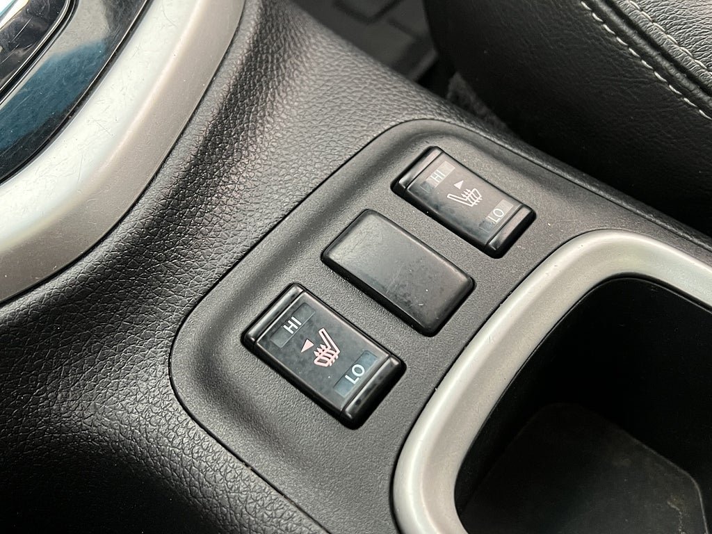 Vehicle Image 23