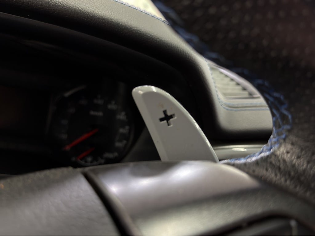 Vehicle Image 33