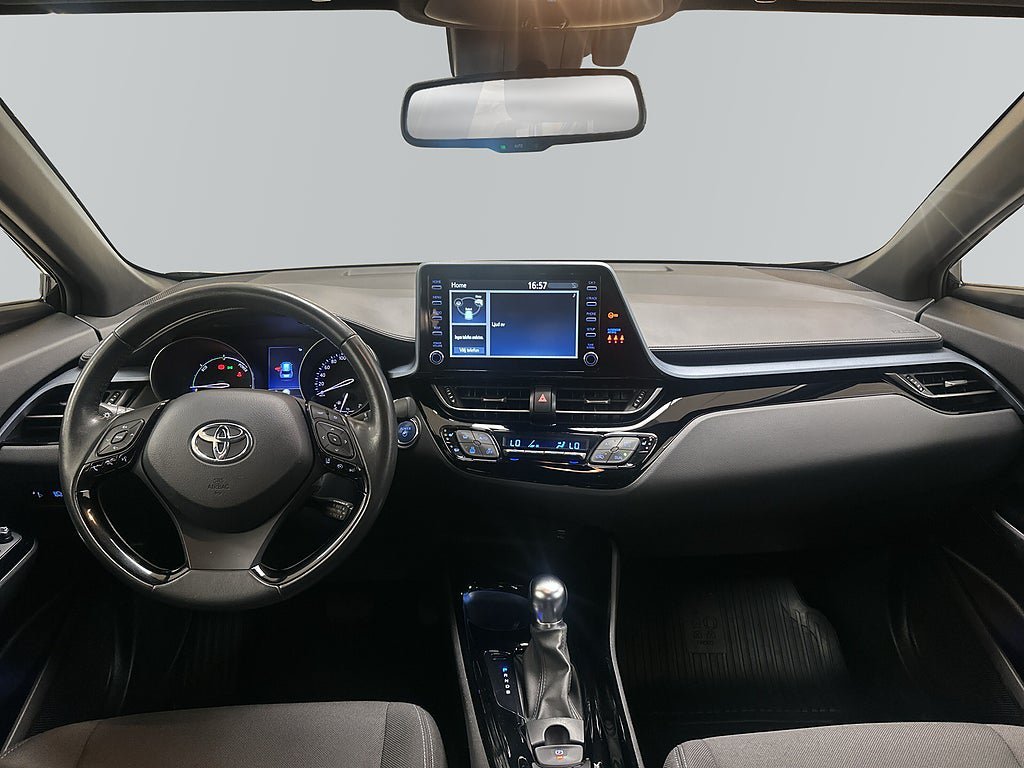 Vehicle Image 9