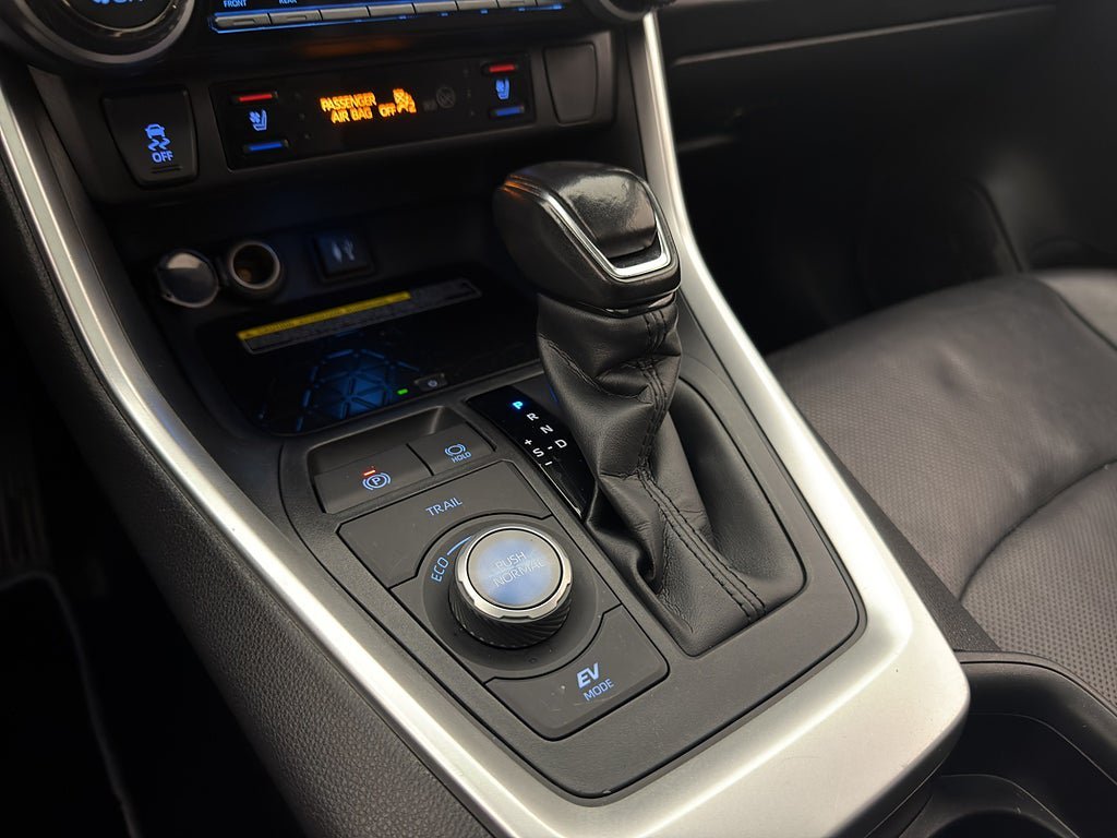 Vehicle Image 27
