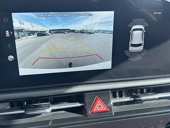 Vehicle Image 17