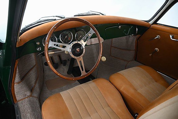 Vehicle Image 21