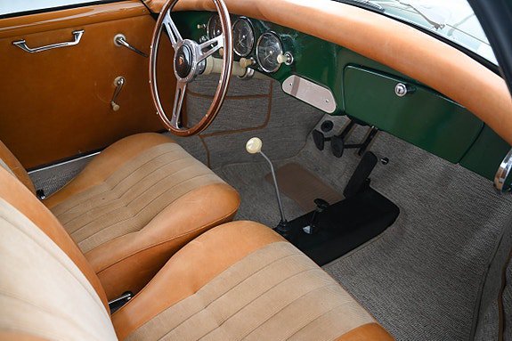 Vehicle Image 34