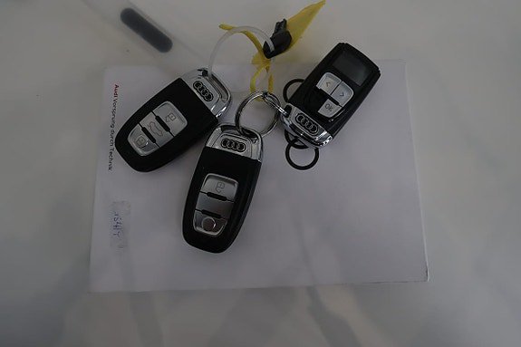 Vehicle Image 33