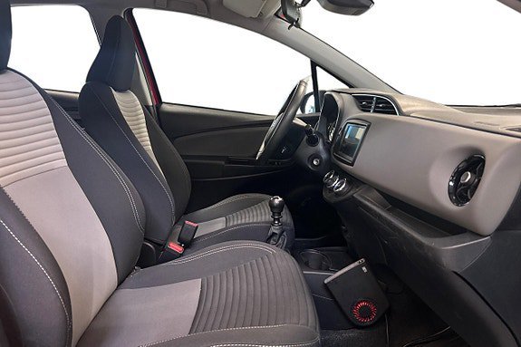 Vehicle Image 15