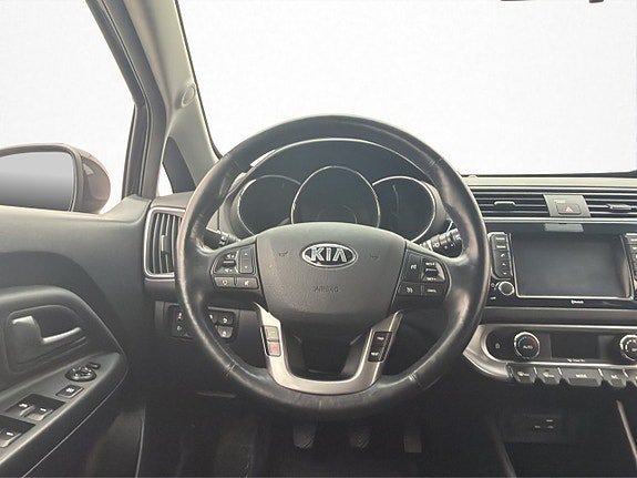 Vehicle Image 17