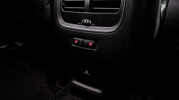 Vehicle Image 27