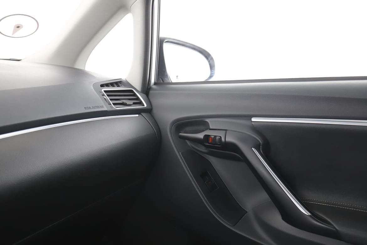 Vehicle Image 31