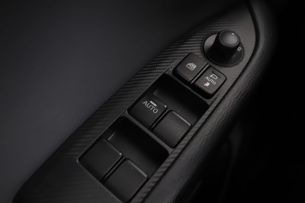 Vehicle Image 33