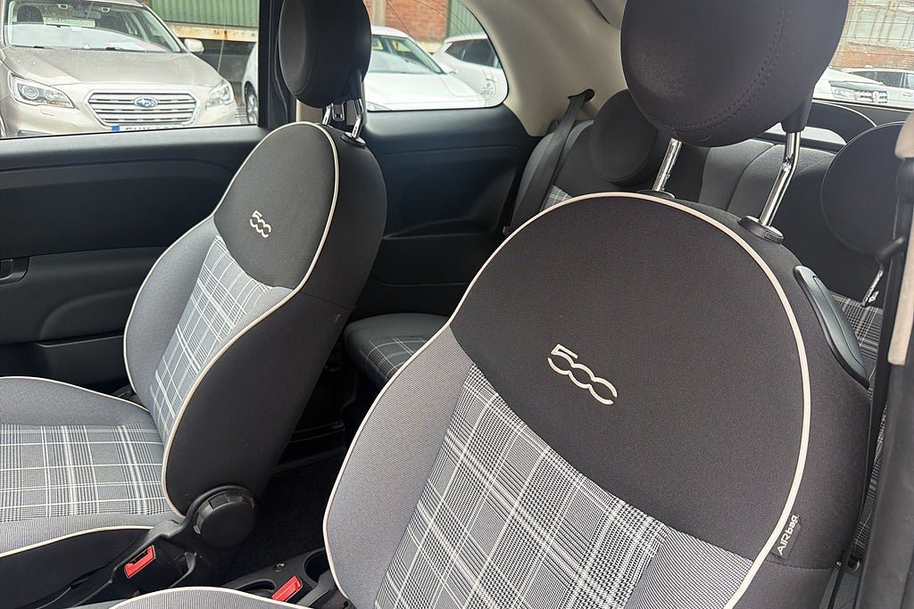 Vehicle Image 16