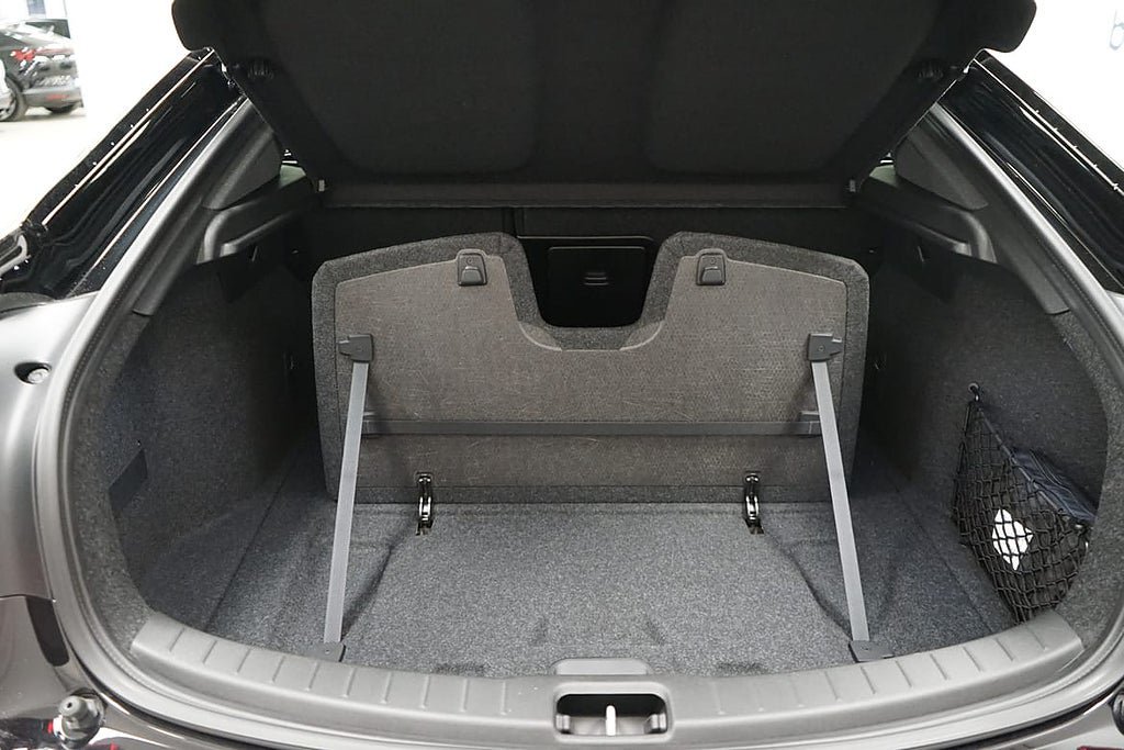 Vehicle Image 24