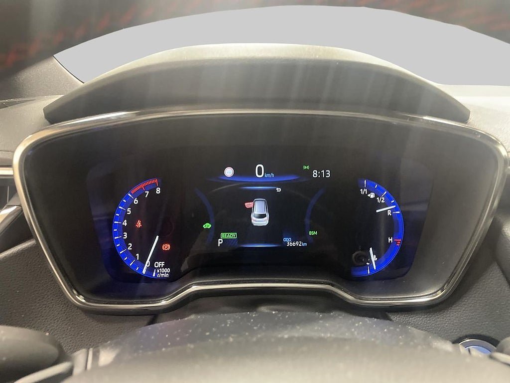 Vehicle Image 15
